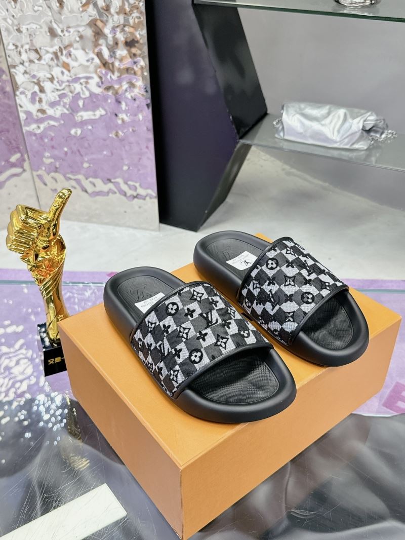 Louis Vuitton Slippers